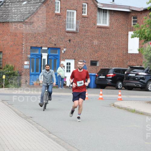 10.05.2026 - 8. Wedeler Halbmarathon Andreas Tolksdorf http://msf.ph/oto/9695581 10.05.2026 10:27:25 Laufen  meine-sportfotos.de