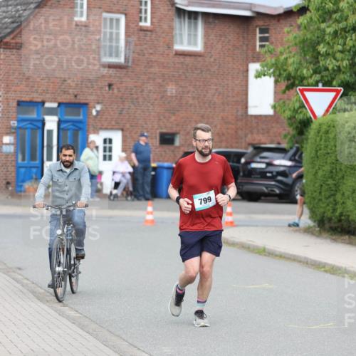 10.05.2026 - 8. Wedeler Halbmarathon Andreas Tolksdorf http://msf.ph/oto/9695600 10.05.2026 10:27:28 Laufen 799 meine-sportfotos.de