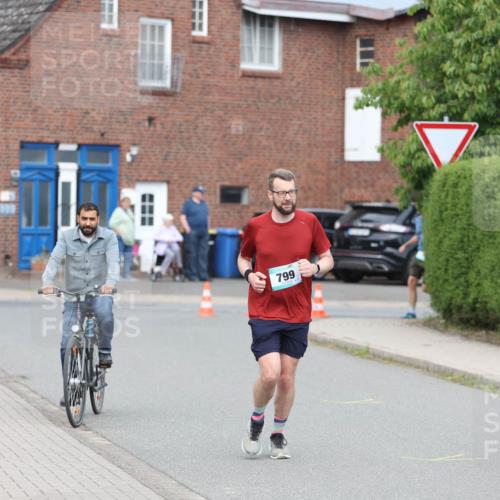 10.05.2026 - 8. Wedeler Halbmarathon Andreas Tolksdorf http://msf.ph/oto/9695602 10.05.2026 10:27:28 Laufen 799 meine-sportfotos.de