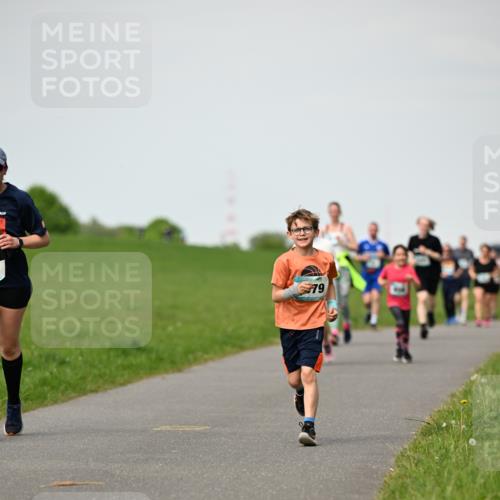 10.05.2026 - 8. Wedeler Halbmarathon Dr. Thomas Lammeyer http://msf.ph/oto/9695881 10.05.2026 11:22:25 Laufen  meine-sportfotos.de