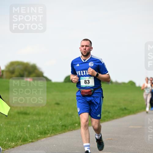 10.05.2026 - 8. Wedeler Halbmarathon Dr. Thomas Lammeyer http://msf.ph/oto/9695967 10.05.2026 11:22:40 Laufen  meine-sportfotos.de