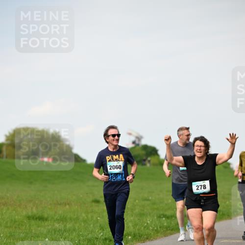 10.05.2026 - 8. Wedeler Halbmarathon Dr. Thomas Lammeyer http://msf.ph/oto/9695987 10.05.2026 11:22:49 Laufen 2060, 278 meine-sportfotos.de
