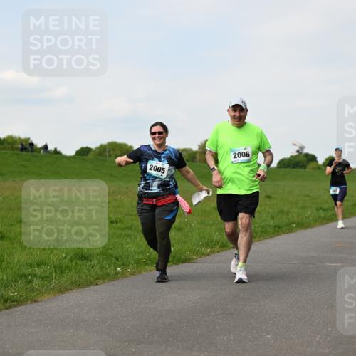 10.05.2026 - 8. Wedeler Halbmarathon Dr. Thomas Lammeyer http://msf.ph/oto/9696212 10.05.2026 11:23:46 Laufen 2005, 2006, 173 meine-sportfotos.de