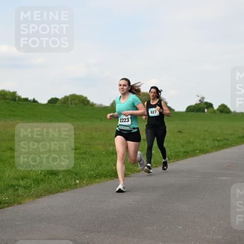 10.05.2026 - 8. Wedeler Halbmarathon Dr. Thomas Lammeyer http://msf.ph/oto/9696289 10.05.2026 11:24:06 Laufen 2000, 2223, 827 meine-sportfotos.de