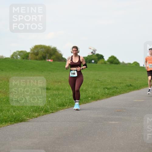 10.05.2026 - 8. Wedeler Halbmarathon Dr. Thomas Lammeyer http://msf.ph/oto/9696392 10.05.2026 11:24:37 Laufen 146, 876 meine-sportfotos.de