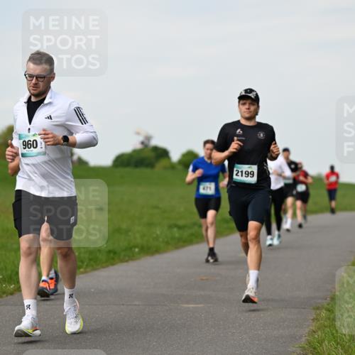 10.05.2026 - 8. Wedeler Halbmarathon Dr. Thomas Lammeyer http://msf.ph/oto/9696434 10.05.2026 11:24:46 Laufen 960, 471, 2199 meine-sportfotos.de