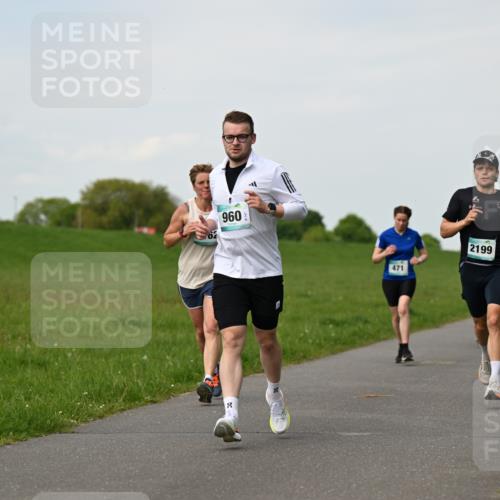 10.05.2026 - 8. Wedeler Halbmarathon Dr. Thomas Lammeyer http://msf.ph/oto/9696435 10.05.2026 11:24:45 Laufen 960, 471, 2199 meine-sportfotos.de
