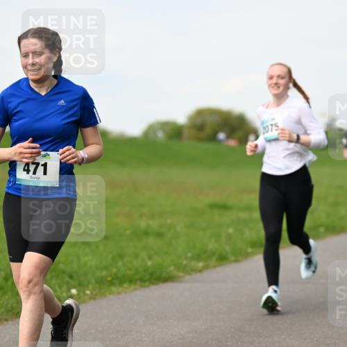 10.05.2026 - 8. Wedeler Halbmarathon Dr. Thomas Lammeyer http://msf.ph/oto/9696460 10.05.2026 11:24:50 Laufen 471, 2075 meine-sportfotos.de