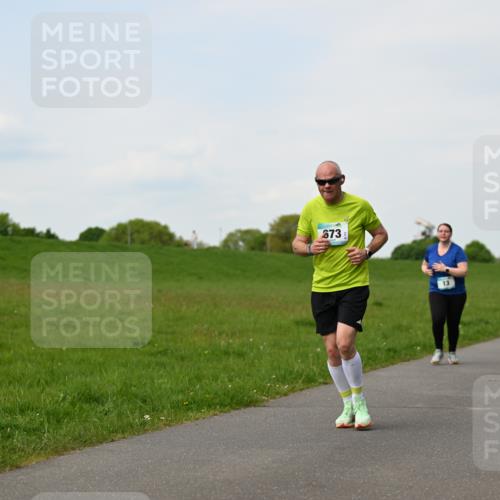 10.05.2026 - 8. Wedeler Halbmarathon Dr. Thomas Lammeyer http://msf.ph/oto/9696552 10.05.2026 11:25:25 Laufen 673 meine-sportfotos.de
