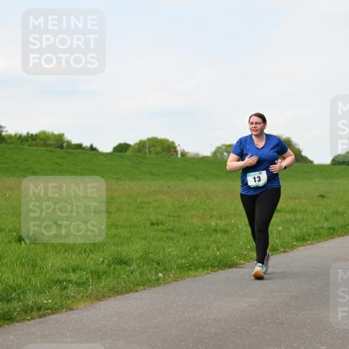10.05.2026 - 8. Wedeler Halbmarathon Dr. Thomas Lammeyer http://msf.ph/oto/9696566 10.05.2026 11:25:28 Laufen  meine-sportfotos.de