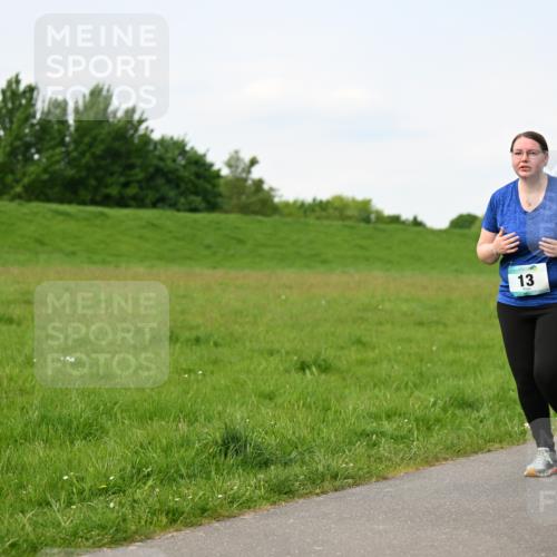 10.05.2026 - 8. Wedeler Halbmarathon Dr. Thomas Lammeyer http://msf.ph/oto/9696576 10.05.2026 11:25:29 Laufen  meine-sportfotos.de