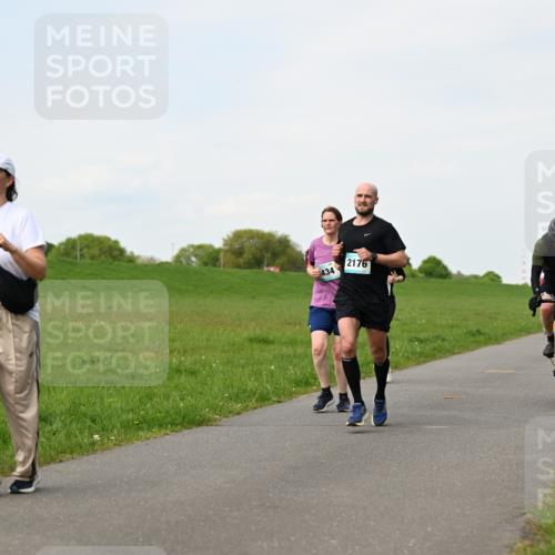 10.05.2026 - 8. Wedeler Halbmarathon Dr. Thomas Lammeyer http://msf.ph/oto/9696634 10.05.2026 11:25:49 Laufen 625, 434, 2176 meine-sportfotos.de