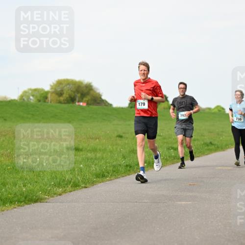 10.05.2026 - 8. Wedeler Halbmarathon Dr. Thomas Lammeyer http://msf.ph/oto/9696806 10.05.2026 11:26:46 Laufen 179, 792, 730 meine-sportfotos.de