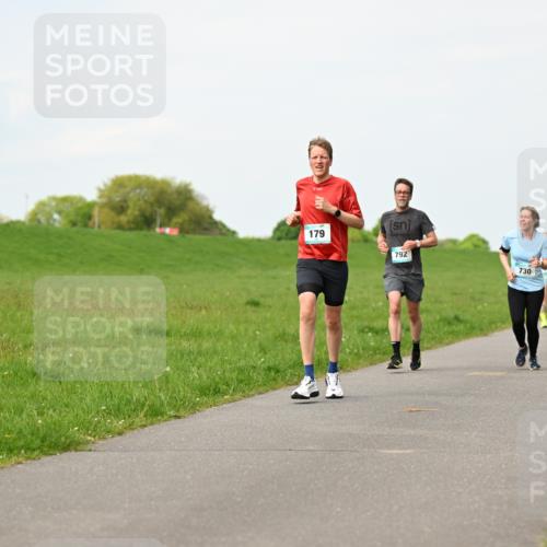 10.05.2026 - 8. Wedeler Halbmarathon Dr. Thomas Lammeyer http://msf.ph/oto/9696807 10.05.2026 11:26:46 Laufen 179, 792, 730 meine-sportfotos.de