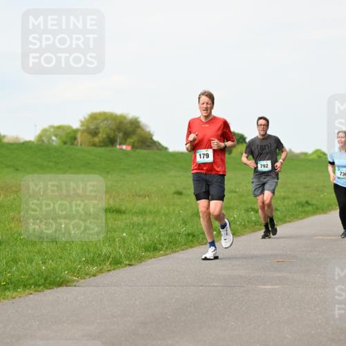 10.05.2026 - 8. Wedeler Halbmarathon Dr. Thomas Lammeyer http://msf.ph/oto/9696808 10.05.2026 11:26:46 Laufen 179, 792, 730 meine-sportfotos.de
