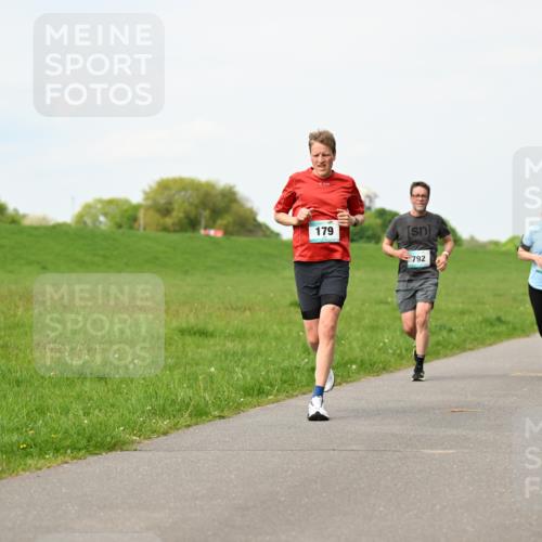 10.05.2026 - 8. Wedeler Halbmarathon Dr. Thomas Lammeyer http://msf.ph/oto/9696810 10.05.2026 11:26:46 Laufen 179, 792 meine-sportfotos.de
