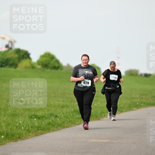 10.05.2026 - 8. Wedeler Halbmarathon Dr. Thomas Lammeyer http://msf.ph/oto/9696892 10.05.2026 11:27:06 Laufen 2238, 679, 1985 meine-sportfotos.de