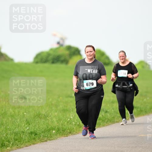 10.05.2026 - 8. Wedeler Halbmarathon Dr. Thomas Lammeyer http://msf.ph/oto/9696917 10.05.2026 11:27:10 Laufen 309, 679, 2238 meine-sportfotos.de