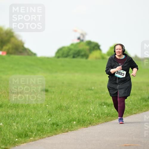 10.05.2026 - 8. Wedeler Halbmarathon Dr. Thomas Lammeyer http://msf.ph/oto/9696969 10.05.2026 11:27:26 Laufen 2022, 2059 meine-sportfotos.de