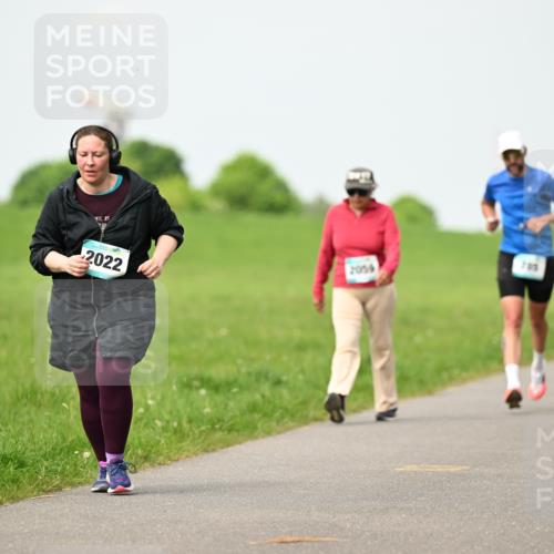 10.05.2026 - 8. Wedeler Halbmarathon Dr. Thomas Lammeyer http://msf.ph/oto/9696977 10.05.2026 11:27:28 Laufen 2022, 2059 meine-sportfotos.de