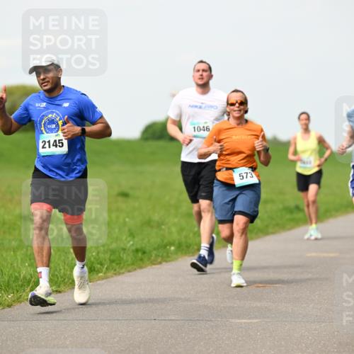 10.05.2026 - 8. Wedeler Halbmarathon Dr. Thomas Lammeyer http://msf.ph/oto/9697087 10.05.2026 11:27:57 Laufen 2145, 1046, 573, 599 meine-sportfotos.de