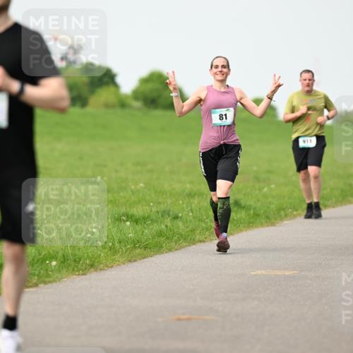 10.05.2026 - 8. Wedeler Halbmarathon Dr. Thomas Lammeyer http://msf.ph/oto/9697249 10.05.2026 11:28:31 Laufen 776, 911 meine-sportfotos.de