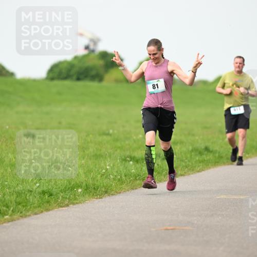 10.05.2026 - 8. Wedeler Halbmarathon Dr. Thomas Lammeyer http://msf.ph/oto/9697256 10.05.2026 11:28:32 Laufen 911 meine-sportfotos.de