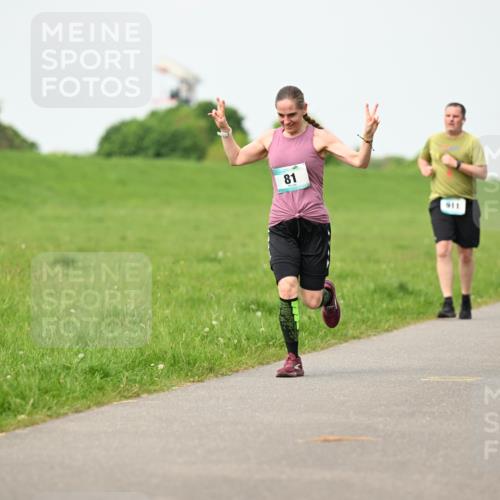 10.05.2026 - 8. Wedeler Halbmarathon Dr. Thomas Lammeyer http://msf.ph/oto/9697257 10.05.2026 11:28:32 Laufen 911 meine-sportfotos.de