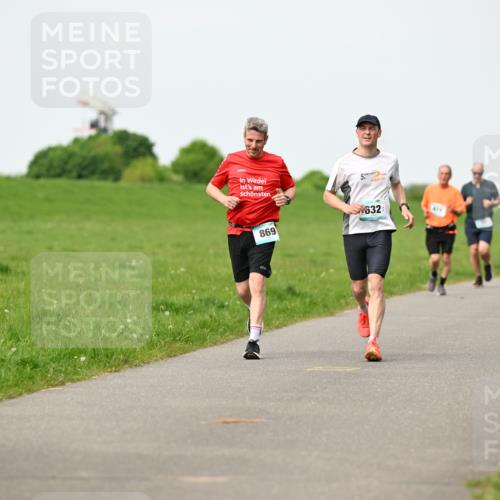 10.05.2026 - 8. Wedeler Halbmarathon Dr. Thomas Lammeyer http://msf.ph/oto/9697317 10.05.2026 11:28:42 Laufen 869, 632, 474 meine-sportfotos.de