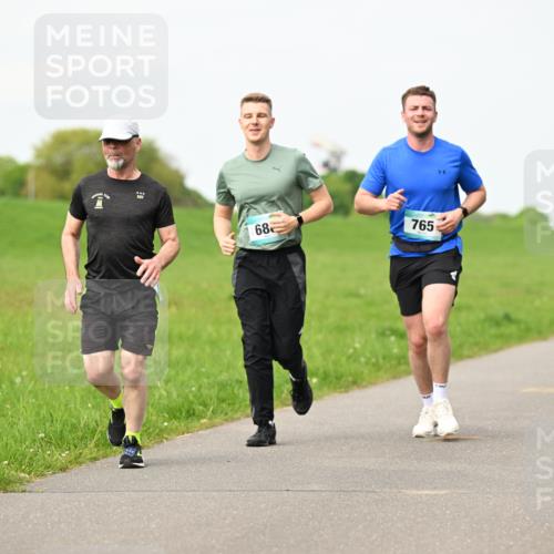 10.05.2026 - 8. Wedeler Halbmarathon Dr. Thomas Lammeyer http://msf.ph/oto/9697433 10.05.2026 11:29:11 Laufen 765 meine-sportfotos.de