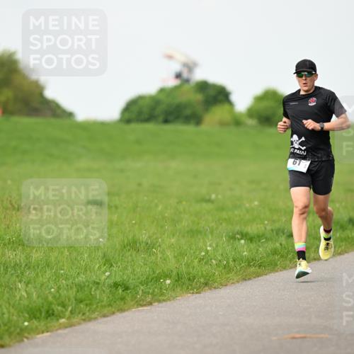 10.05.2026 - 8. Wedeler Halbmarathon Dr. Thomas Lammeyer http://msf.ph/oto/9697474 10.05.2026 11:29:23 Laufen  meine-sportfotos.de