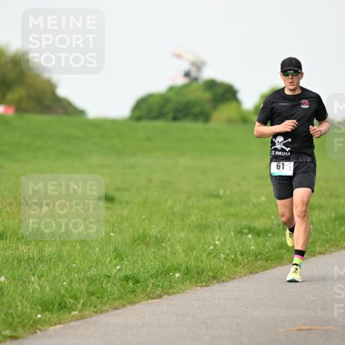 10.05.2026 - 8. Wedeler Halbmarathon Dr. Thomas Lammeyer http://msf.ph/oto/9697477 10.05.2026 11:29:24 Laufen  meine-sportfotos.de