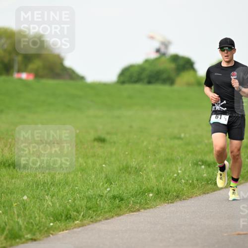 10.05.2026 - 8. Wedeler Halbmarathon Dr. Thomas Lammeyer http://msf.ph/oto/9697478 10.05.2026 11:29:24 Laufen  meine-sportfotos.de