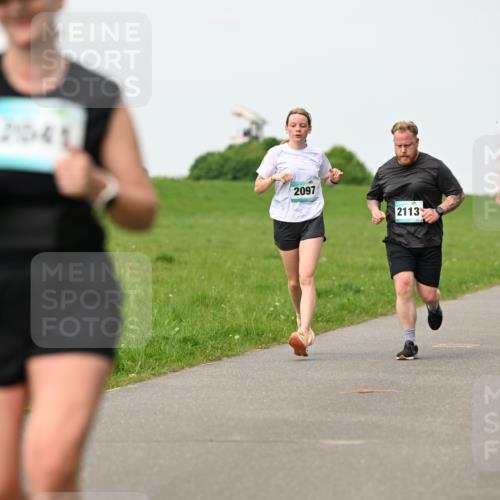 10.05.2026 - 8. Wedeler Halbmarathon Dr. Thomas Lammeyer http://msf.ph/oto/9697524 10.05.2026 11:29:33 Laufen 210, 2097, 2113 meine-sportfotos.de