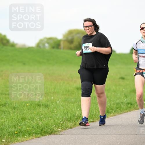 10.05.2026 - 8. Wedeler Halbmarathon Dr. Thomas Lammeyer http://msf.ph/oto/9697661 10.05.2026 11:30:04 Laufen 759, 2017, 844 meine-sportfotos.de