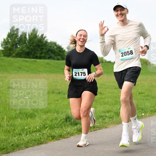 10.05.2026 - 8. Wedeler Halbmarathon Dr. Thomas Lammeyer http://msf.ph/oto/9697745 10.05.2026 11:30:22 Laufen 2175, 2058 meine-sportfotos.de
