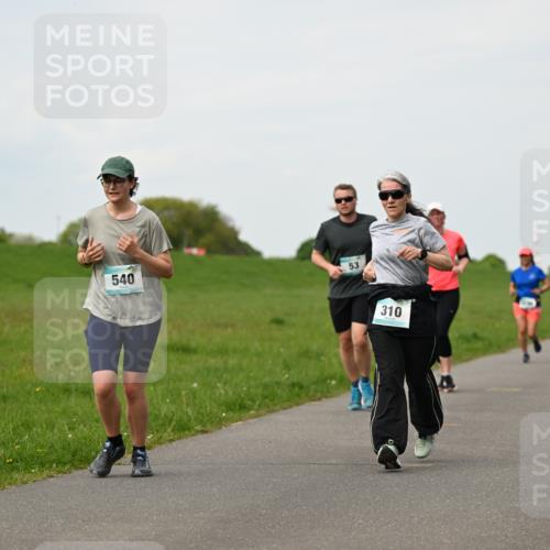 10.05.2026 - 8. Wedeler Halbmarathon Dr. Thomas Lammeyer http://msf.ph/oto/9697851 10.05.2026 11:30:47 Laufen 540, 310 meine-sportfotos.de