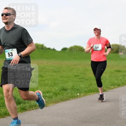 10.05.2026 - 8. Wedeler Halbmarathon Dr. Thomas Lammeyer http://msf.ph/oto/9697877 10.05.2026 11:30:51 Laufen  meine-sportfotos.de