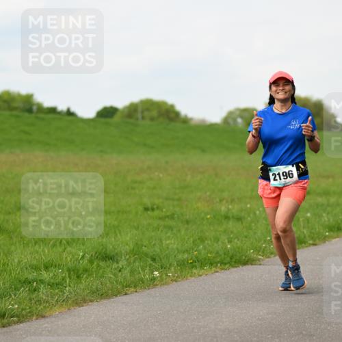 10.05.2026 - 8. Wedeler Halbmarathon Dr. Thomas Lammeyer http://msf.ph/oto/9697889 10.05.2026 11:30:54 Laufen 2196 meine-sportfotos.de