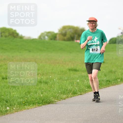 10.05.2026 - 8. Wedeler Halbmarathon Dr. Thomas Lammeyer http://msf.ph/oto/9697982 10.05.2026 11:31:18 Laufen 2019, 812 meine-sportfotos.de