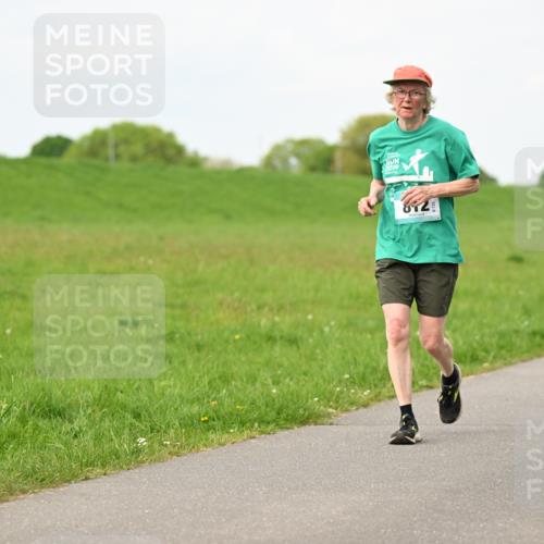 10.05.2026 - 8. Wedeler Halbmarathon Dr. Thomas Lammeyer http://msf.ph/oto/9697986 10.05.2026 11:31:19 Laufen 2019, 892 meine-sportfotos.de