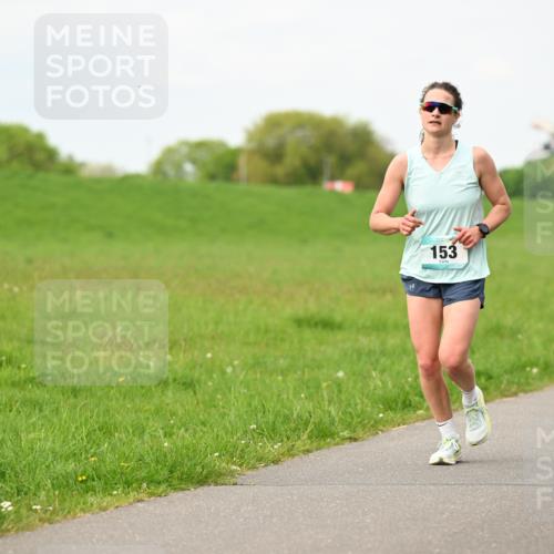 10.05.2026 - 8. Wedeler Halbmarathon Dr. Thomas Lammeyer http://msf.ph/oto/9698102 10.05.2026 11:31:43 Laufen 153, 128 meine-sportfotos.de