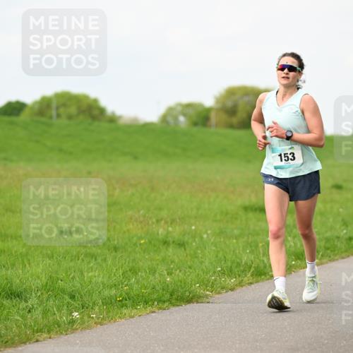 10.05.2026 - 8. Wedeler Halbmarathon Dr. Thomas Lammeyer http://msf.ph/oto/9698106 10.05.2026 11:31:43 Laufen 153, 128 meine-sportfotos.de