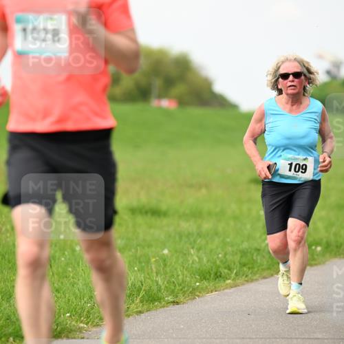 10.05.2026 - 8. Wedeler Halbmarathon Dr. Thomas Lammeyer http://msf.ph/oto/9698158 10.05.2026 11:31:54 Laufen 1028, 109 meine-sportfotos.de
