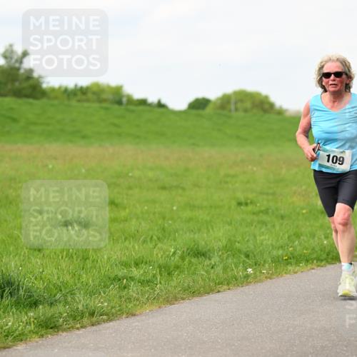 10.05.2026 - 8. Wedeler Halbmarathon Dr. Thomas Lammeyer http://msf.ph/oto/9698171 10.05.2026 11:31:56 Laufen 109 meine-sportfotos.de