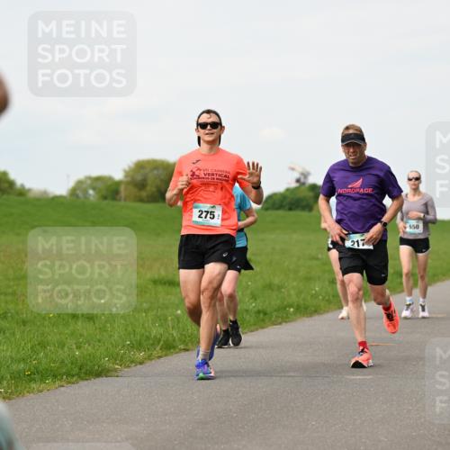 10.05.2026 - 8. Wedeler Halbmarathon Dr. Thomas Lammeyer http://msf.ph/oto/9698287 10.05.2026 11:32:24 Laufen 275, 217, 650 meine-sportfotos.de