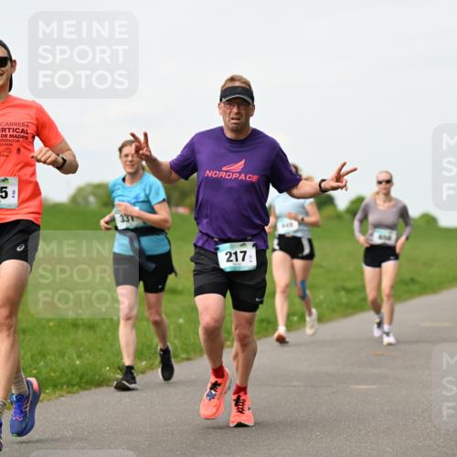 10.05.2026 - 8. Wedeler Halbmarathon Dr. Thomas Lammeyer http://msf.ph/oto/9698297 10.05.2026 11:32:25 Laufen 2023, 275, 331, 217, 645 meine-sportfotos.de