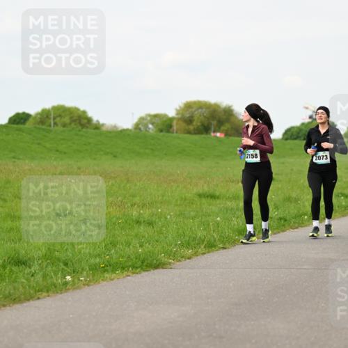 10.05.2026 - 8. Wedeler Halbmarathon Dr. Thomas Lammeyer http://msf.ph/oto/9698358 10.05.2026 11:32:36 Laufen 2158, 2073 meine-sportfotos.de