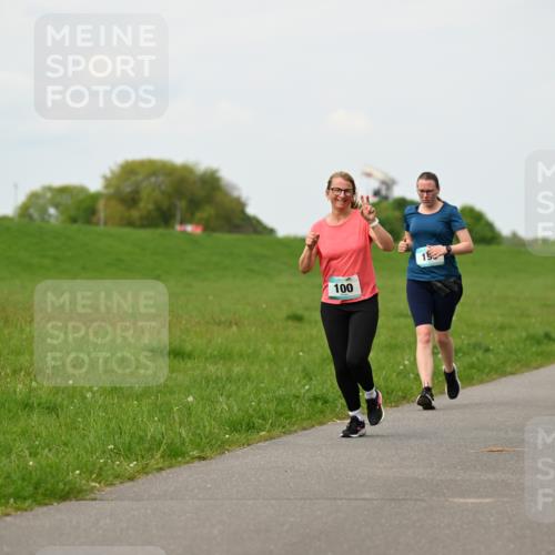 10.05.2026 - 8. Wedeler Halbmarathon Dr. Thomas Lammeyer http://msf.ph/oto/9698436 10.05.2026 11:33:03 Laufen 100 meine-sportfotos.de