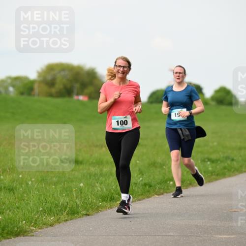 10.05.2026 - 8. Wedeler Halbmarathon Dr. Thomas Lammeyer http://msf.ph/oto/9698442 10.05.2026 11:33:04 Laufen 100 meine-sportfotos.de